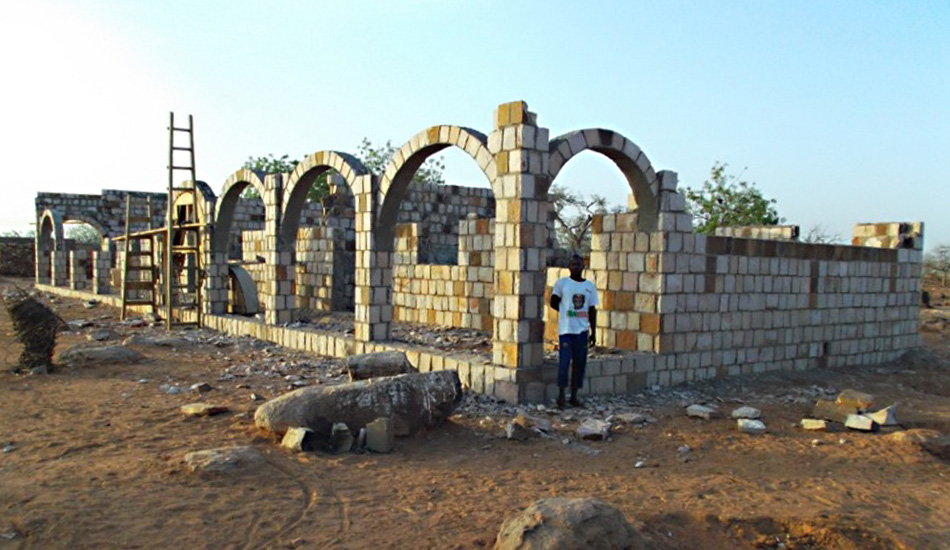 Neubau der Klassenräume in Boro.