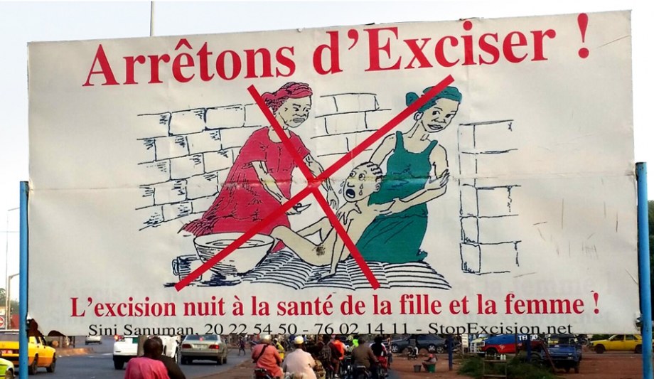 1611_bamako_excision